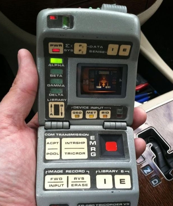 Wait Till You See These Wild Tech Gadgets From the 80s!