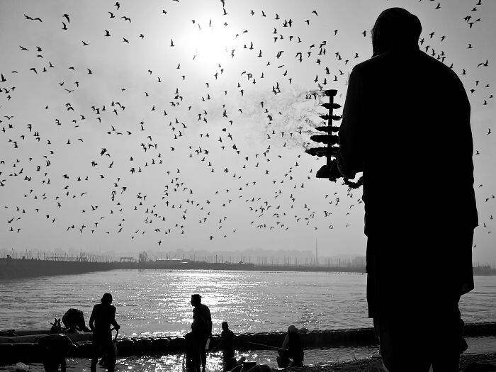Check Out These Black & White Snaps That Totally Nail Life's Real Moments (66 Pics!)