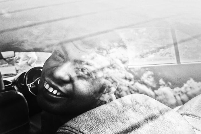 Check Out These Black & White Snaps That Totally Nail Life's Real Moments (66 Pics!)