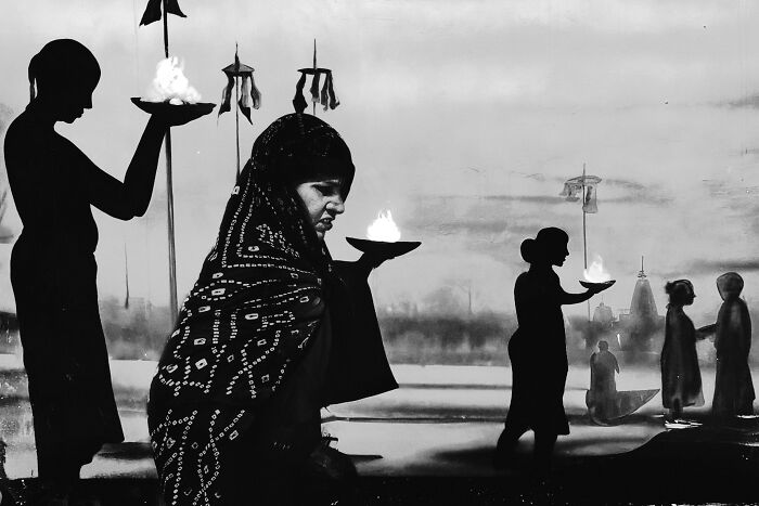 Check Out These Black & White Snaps That Totally Nail Life's Real Moments (66 Pics!)