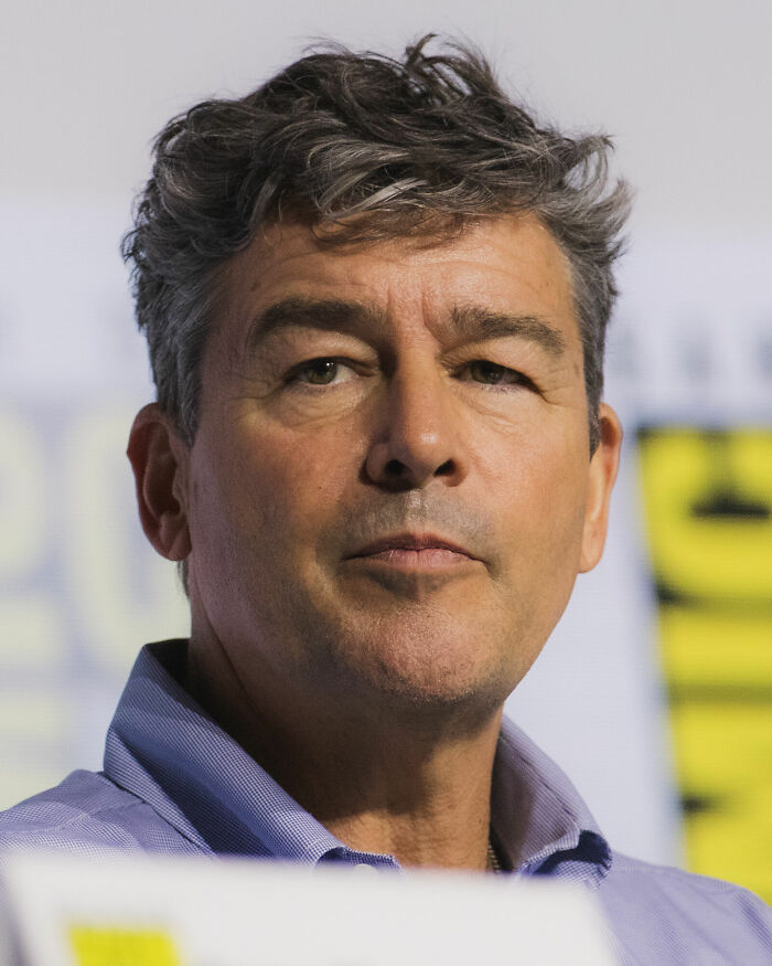 Kyle Chandler: The Coach You’d Actually Want