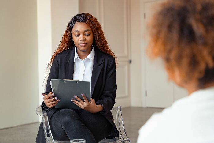 Therapists Spill: The Wild Moments They Knew Someone Was a Full-Blown Sociopath