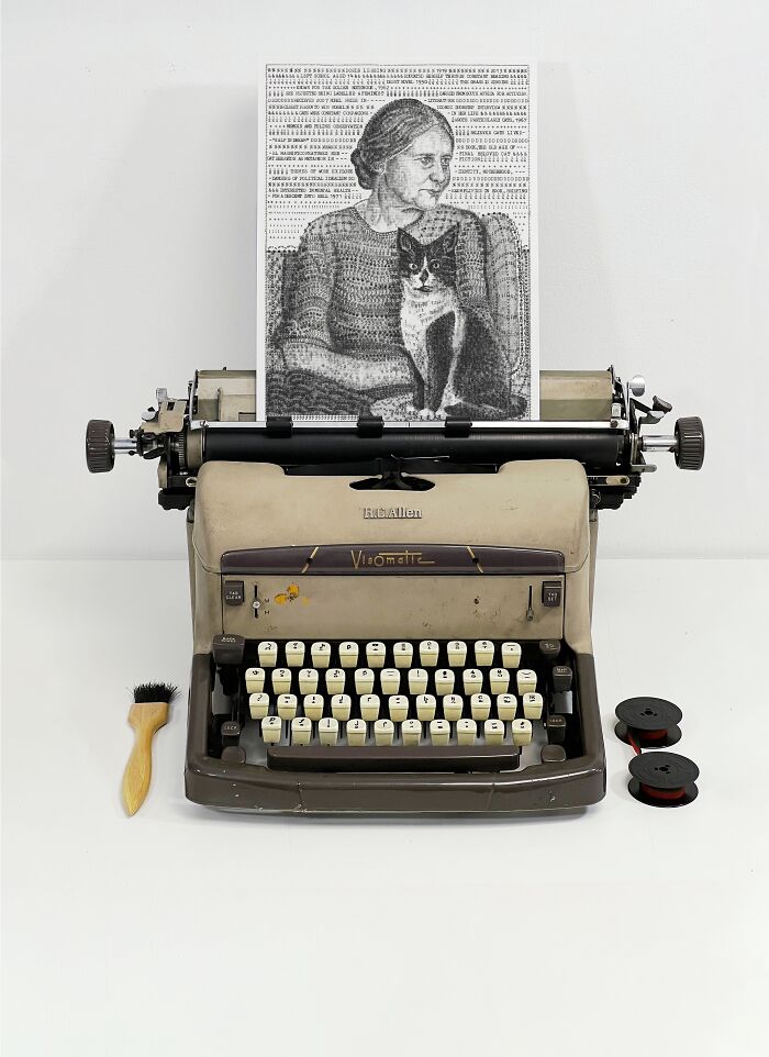 Author Doris Lessing Gets a Typed Glow-Up