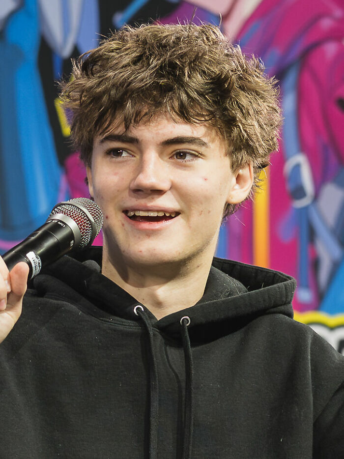 Jackson Robert Scott: Horror Kid Star, 18