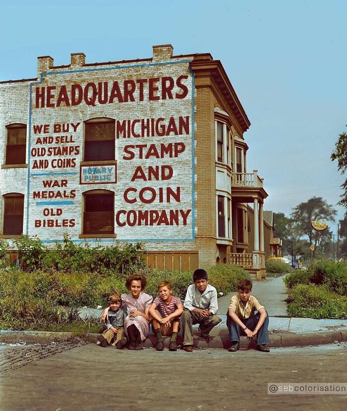 Whoa, They Added Color to These Old Photos and It’s Wild!