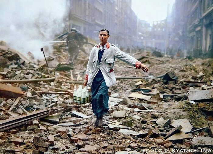 Whoa, They Added Color to These Old Photos and It’s Wild!