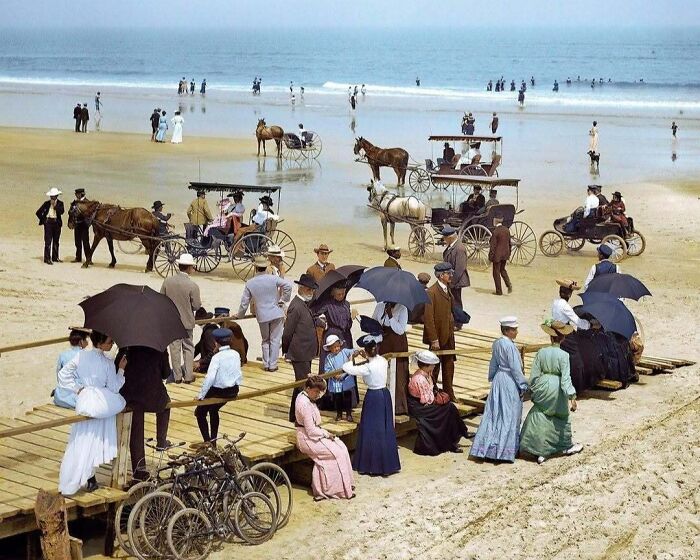 Whoa, They Added Color to These Old Photos and It’s Wild!