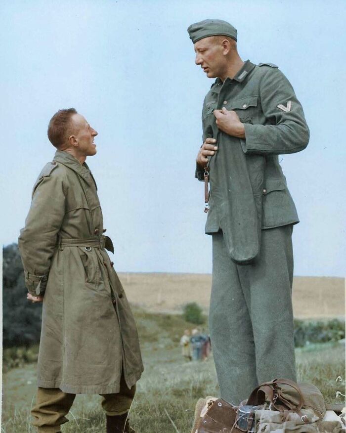 Whoa, They Added Color to These Old Photos and It’s Wild!