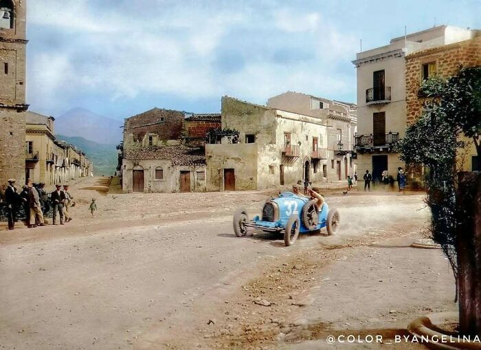 Whoa, They Added Color to These Old Photos and It’s Wild!