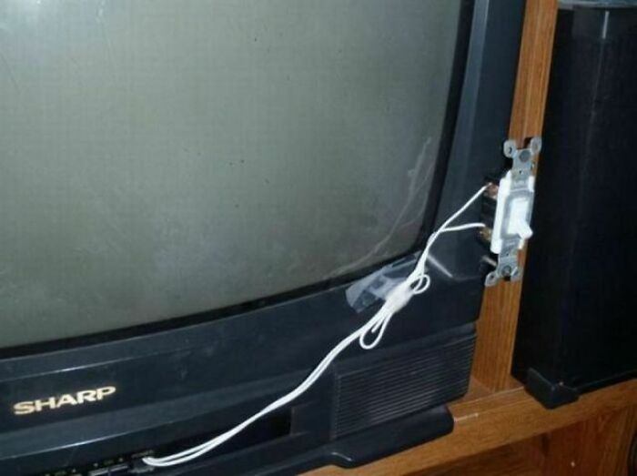 Wait, They Actually Built This?! 40 DIY Fails That Went Off The Rails