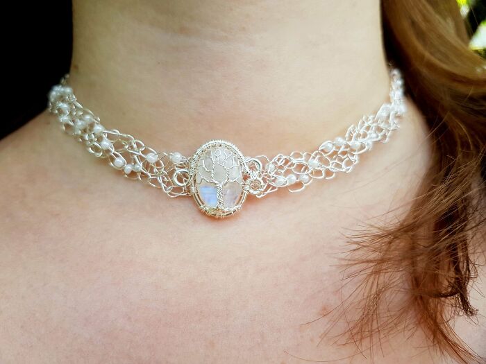 Wire + Crochet = This Elven Moonstone Necklace Magic