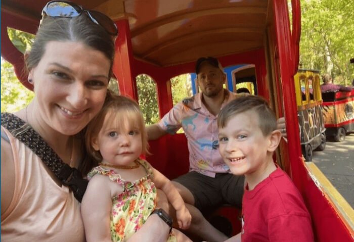 Dad’s Four-Time Saving Sprint Through Fire to Rescue His 7-Year-Old