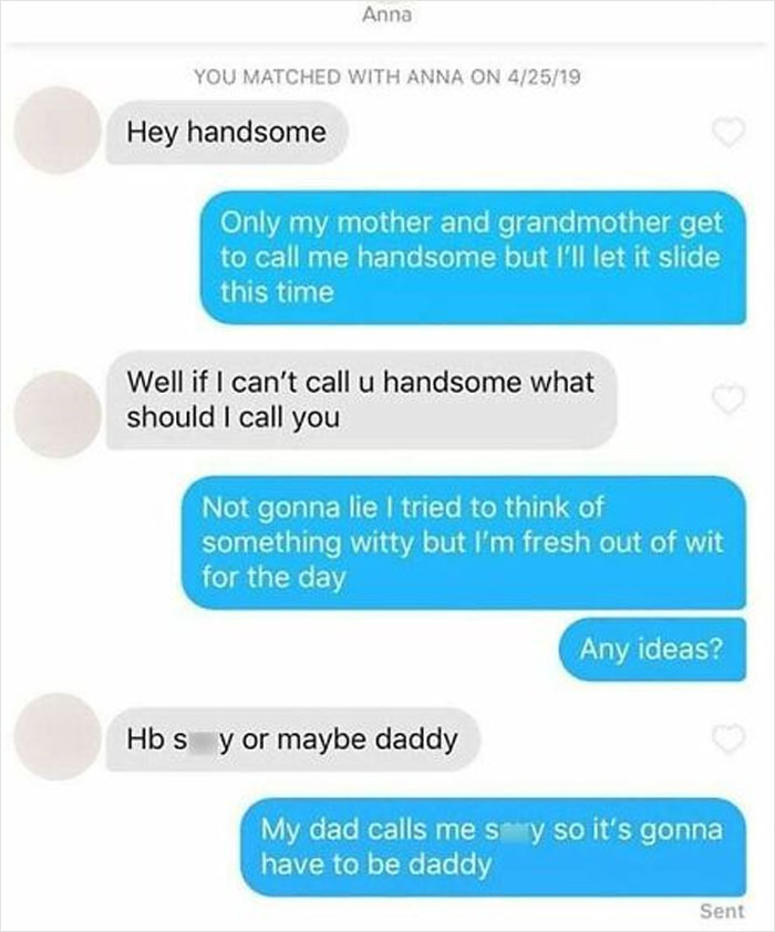 Let's Dive Into 49 Dating Texts That Are So Cringe, They're Actually Hilarious