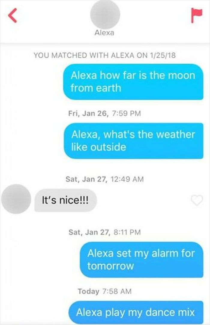 Let's Dive Into 49 Dating Texts That Are So Cringe, They're Actually Hilarious