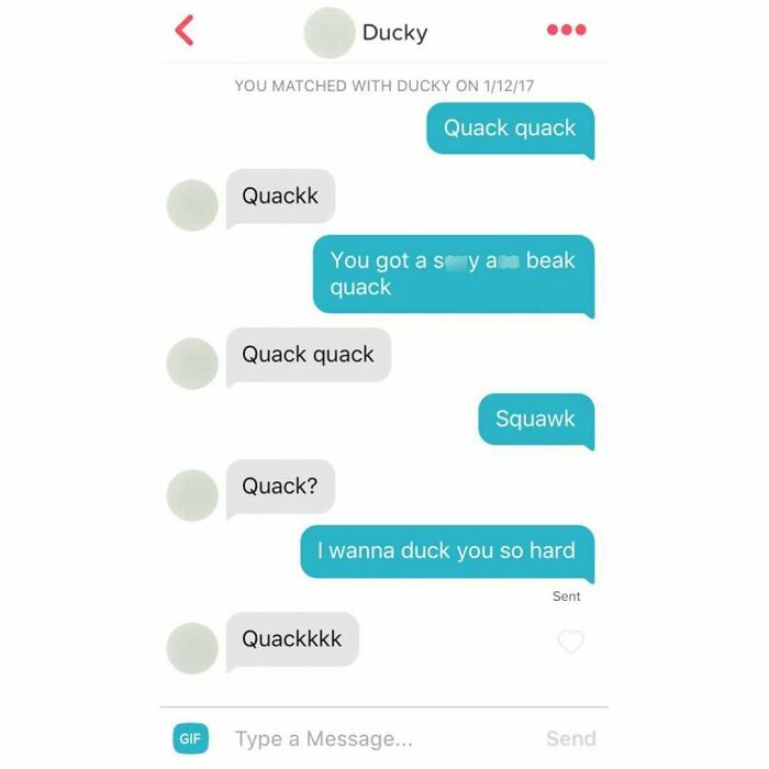Let's Dive Into 49 Dating Texts That Are So Cringe, They're Actually Hilarious