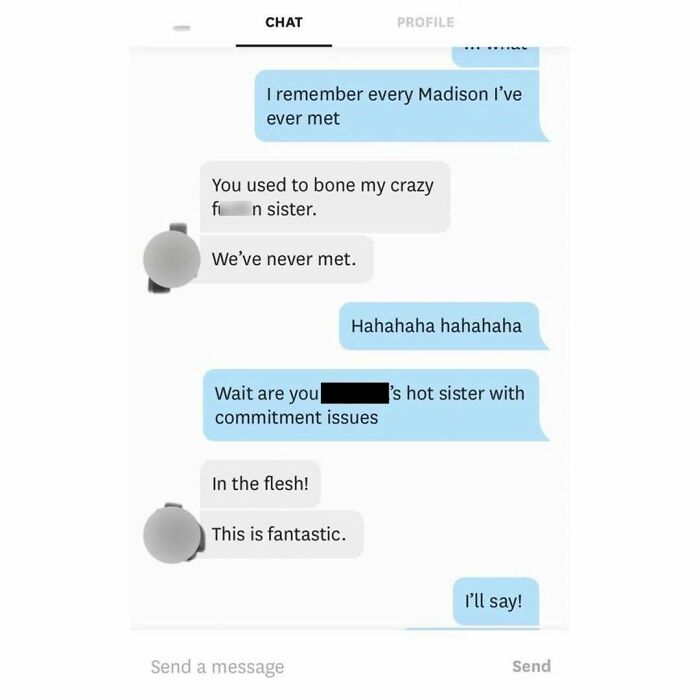 Let's Dive Into 49 Dating Texts That Are So Cringe, They're Actually Hilarious