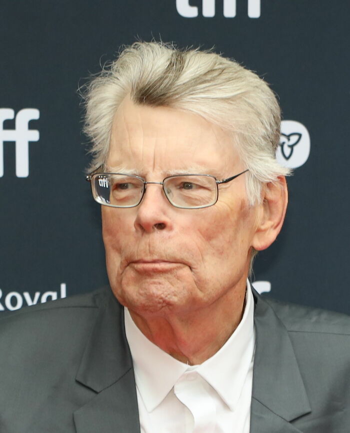 Stephen King: The Master of Scary Stories (who hates the number 13!)