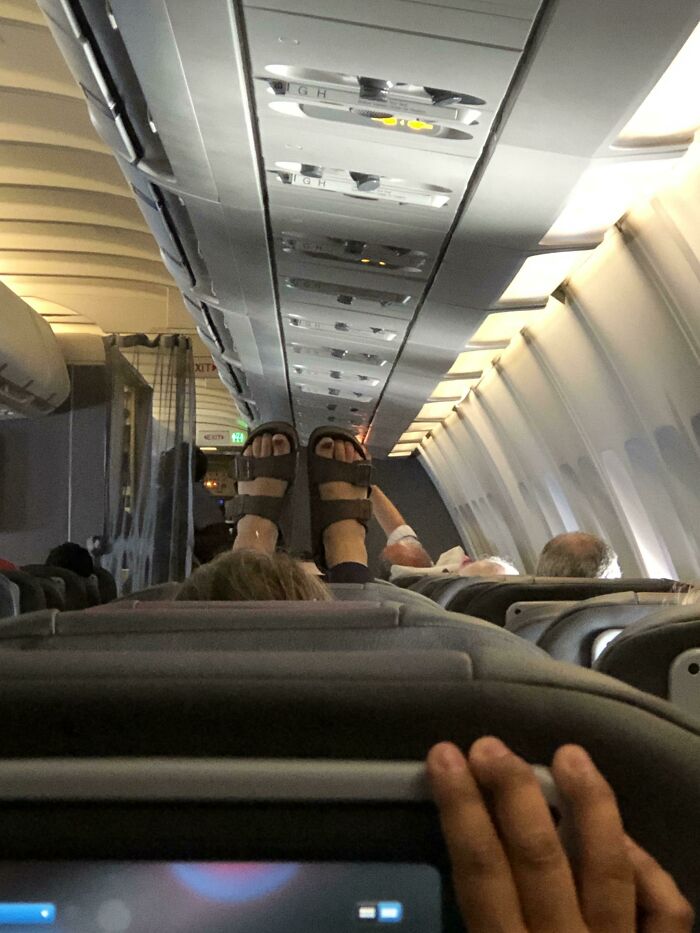 Today’s In-Flight Show: Sweaty Feet Spectacular