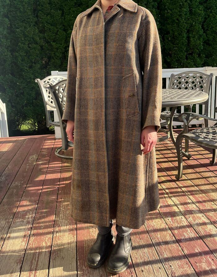 Check Out These Wild Thrift Store Finds That People Are Loving After Hours of Treasure Hunting