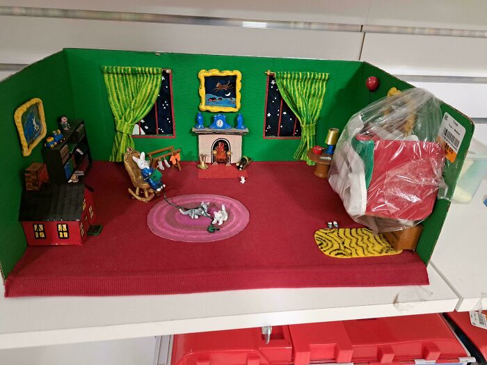 Check Out These Wild Thrift Store Finds That People Are Loving After Hours of Treasure Hunting