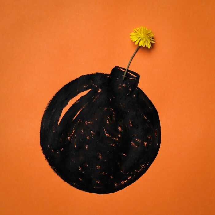 39 Everyday Objects That Totally Transformed Into Playful Pics by Romain Joly