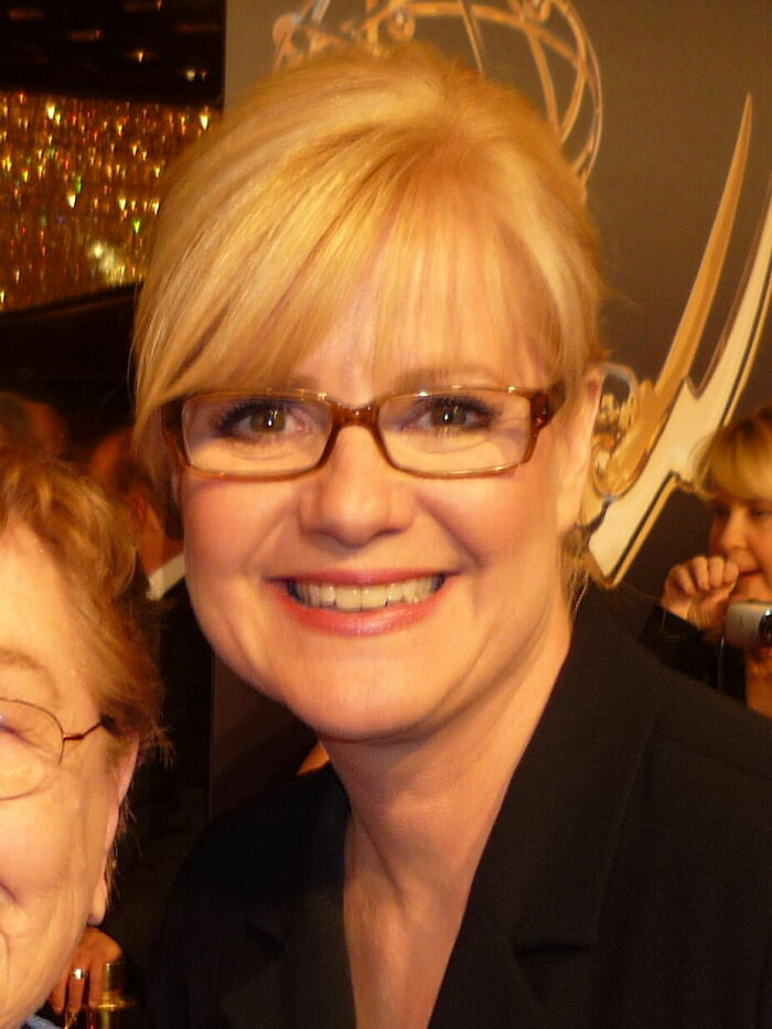 Witty Actress and Writer Bonnie Hunt, 65