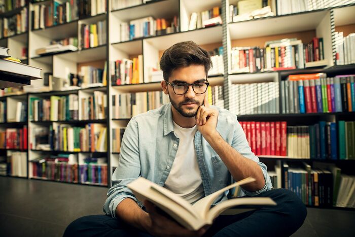 The Job Hunt Horror Stories That’ll Make You Go "Wait, What?"