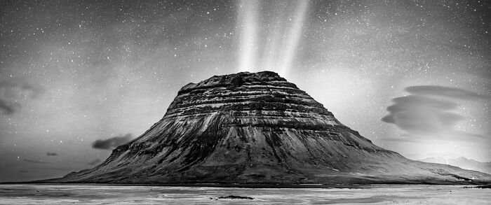 Iceland's Chill Black & White Vibes