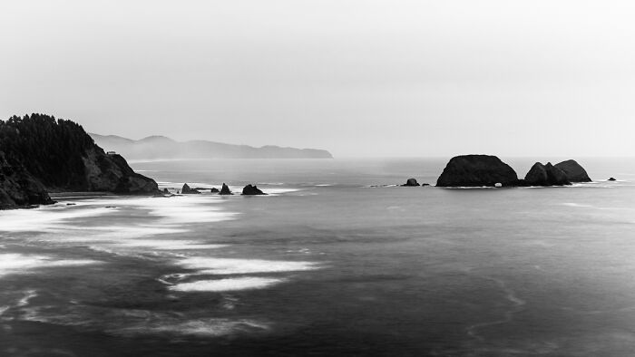 Oregon Coastline’s Raw Beauty
