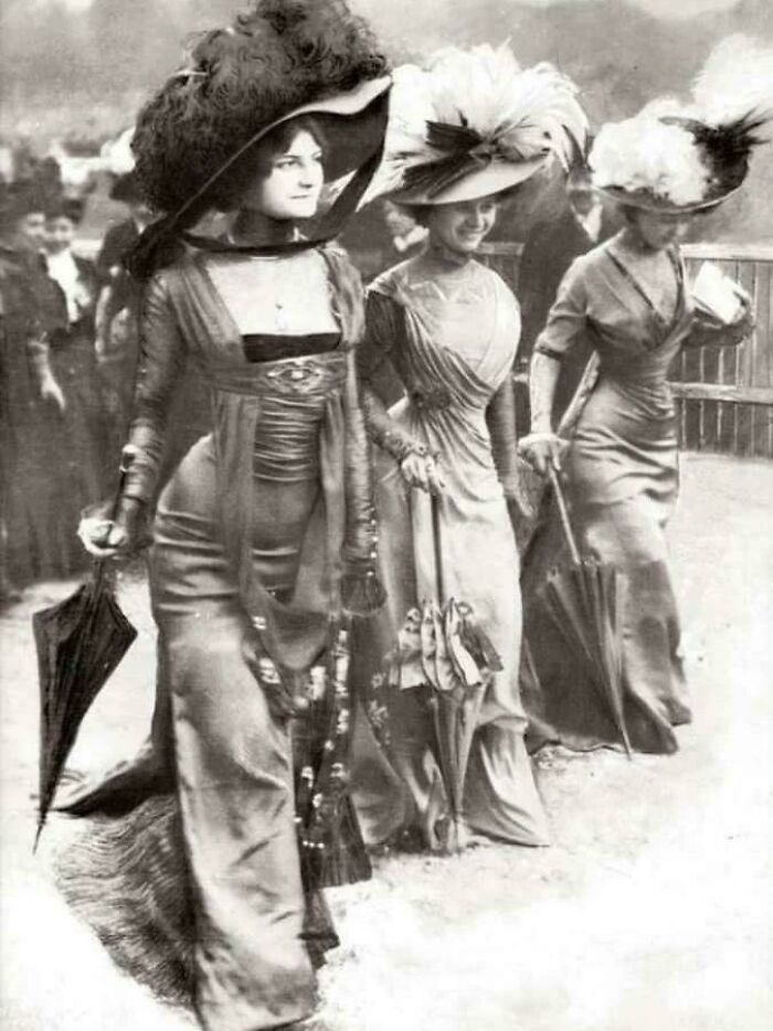 Paris 1908: These Three Women Wore Outrageous Outfits At The Hippodrome And Everyone Noticed