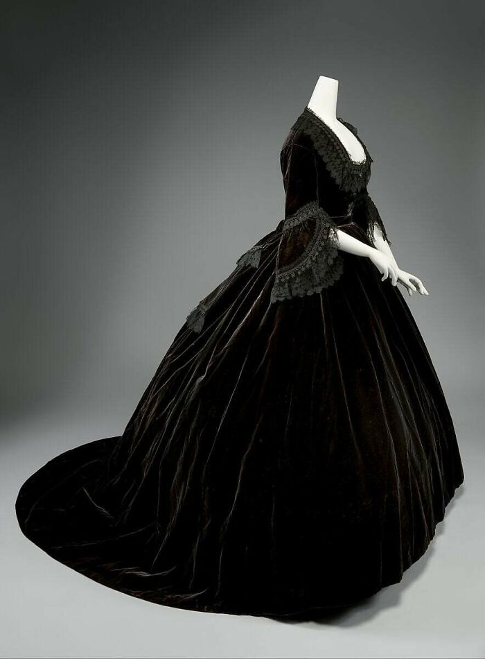 Parisian Chic: French Silk Dress With Two Bodices, Circa 1861 (Fancy!)
