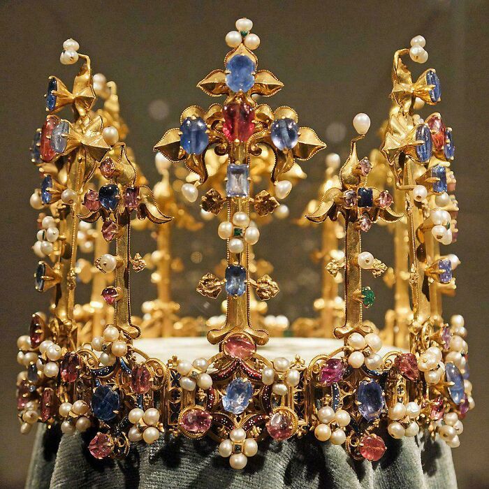 Princess Blanche’s Jaw-Dropping Wedding Crown From 1402