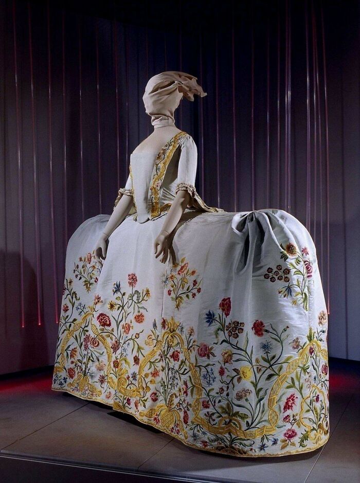 Wedding Mantua with Long Train Worn By Helena Slicher, 1759