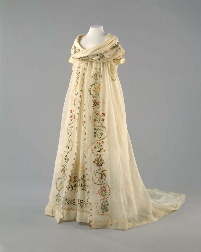 Elegantly Embroidered Silk Dress From Around 1798