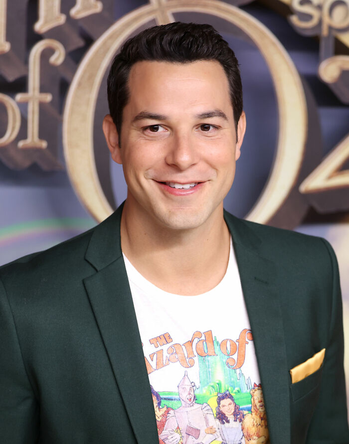 Skylar Astin: From Broadway to Big Screens, 39