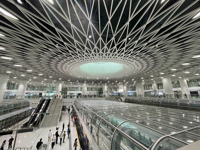 China’s Masterclass In Train Stations: Big, Bright, and Beautiful