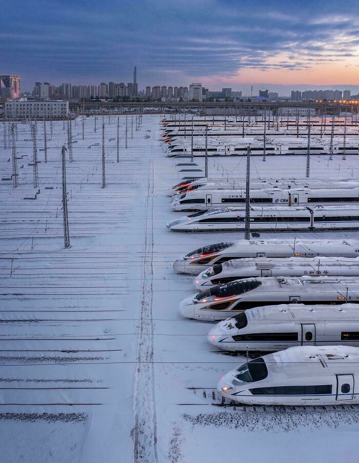 HSR Depot In Tianjin After A Snowy Blast: Cold But Cool