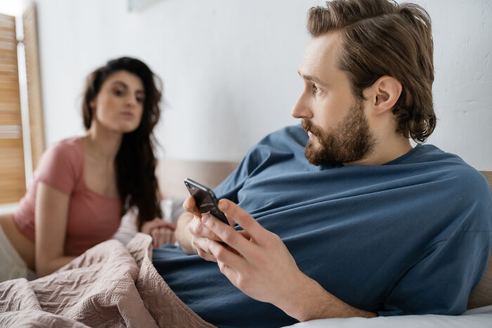 Oops, They Really Said That! 80 Folks Spill When They Knew Their Marriage Was Totally Toast