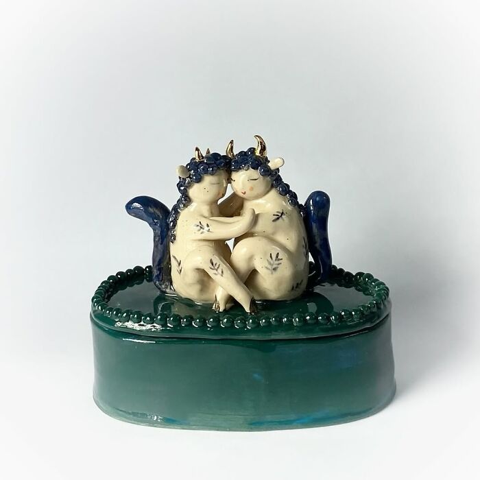 Quirky Ceramic Critters That'd Totally Steal Your Heart (And Maybe Your Salt)