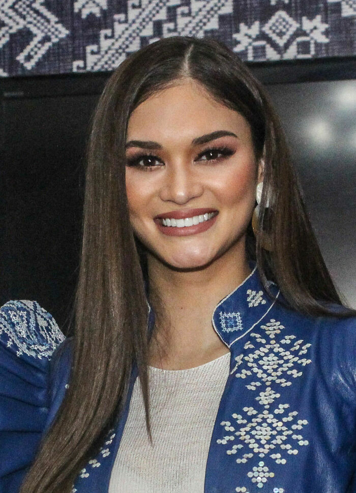 Pia Wurtzbach: Miss Universe Chef, 37