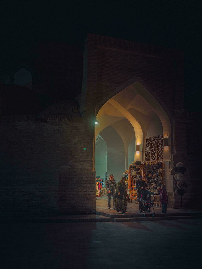Oops! These Photos Look Like Renaissance Paintings—No Joke!