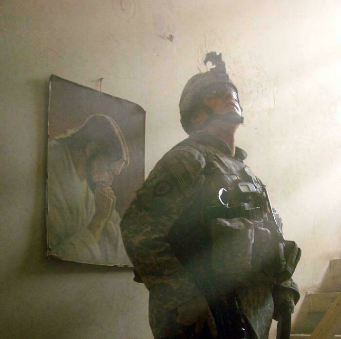 Oops! These Photos Look Like Renaissance Paintings—No Joke!