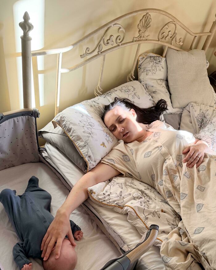 Oops! These Photos Look Like Renaissance Paintings—No Joke!