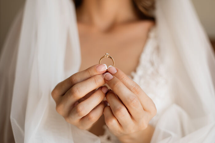 These Marriage Regrets Are Wild—The Stuff Men Wish They Knew Before Saying "I Do"