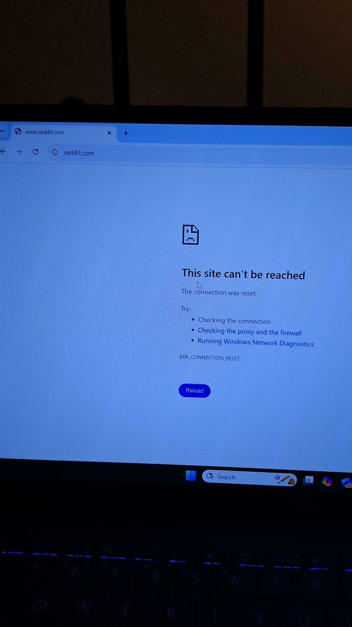 Airbnb WiFi Blocks Websites? Super Friendly Host...