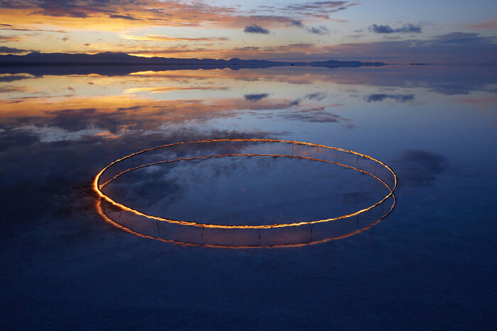 Let's Dive Into 29 Wild and Surreal Travel Photos That Totally Mess With Your Mind