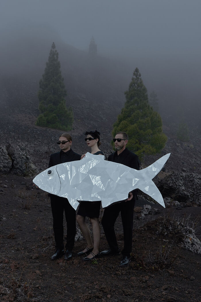 Let's Dive Into 29 Wild and Surreal Travel Photos That Totally Mess With Your Mind