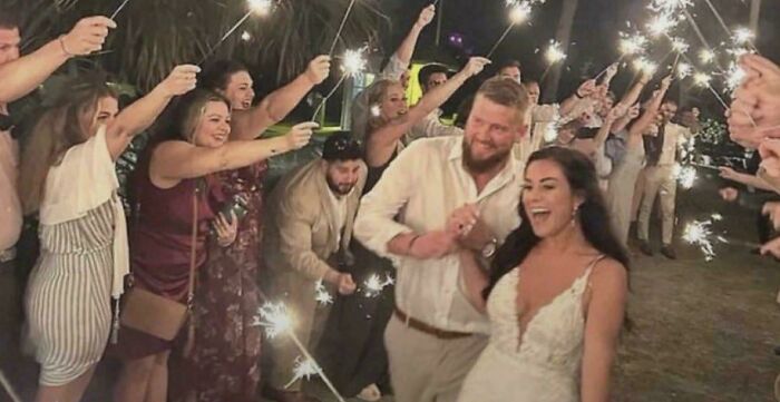 The Last Photo of Newlyweds Before a Tragic Crash Won't Leave You Unmoved