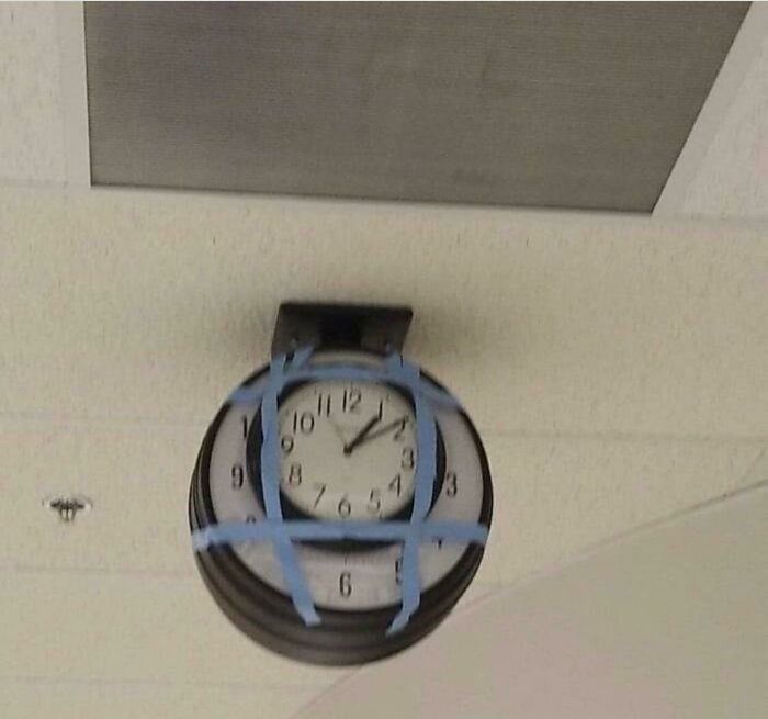 Who Fixes Clocks Like This?