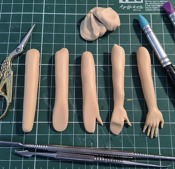Sculpting A Realistic Hand? Nah, Just This